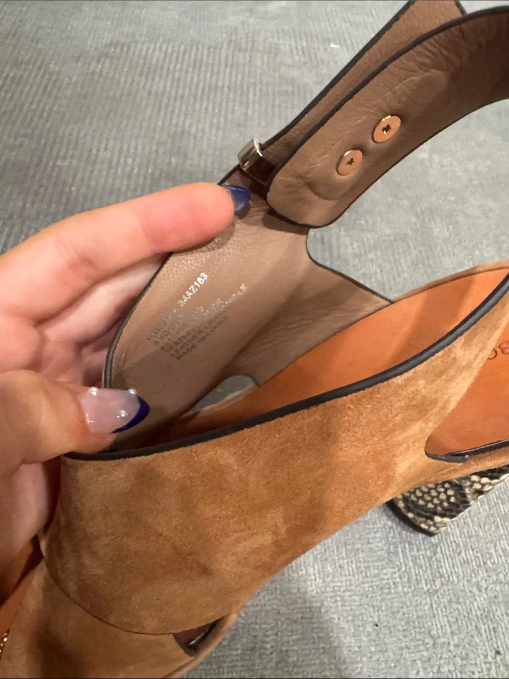 BCBG Tan Suede Crisscross Slingback Sandals 39